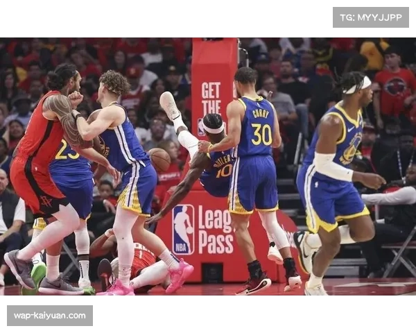 勇士遭遇惨败失利二十分落后 库里独得三十五分难救主